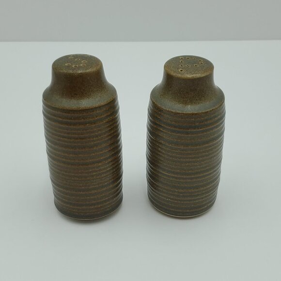 Denby Langley Sherwood Salt & Pepper Shakers Olive Green Brown Ribbed Shakers - Picture 2 of 7